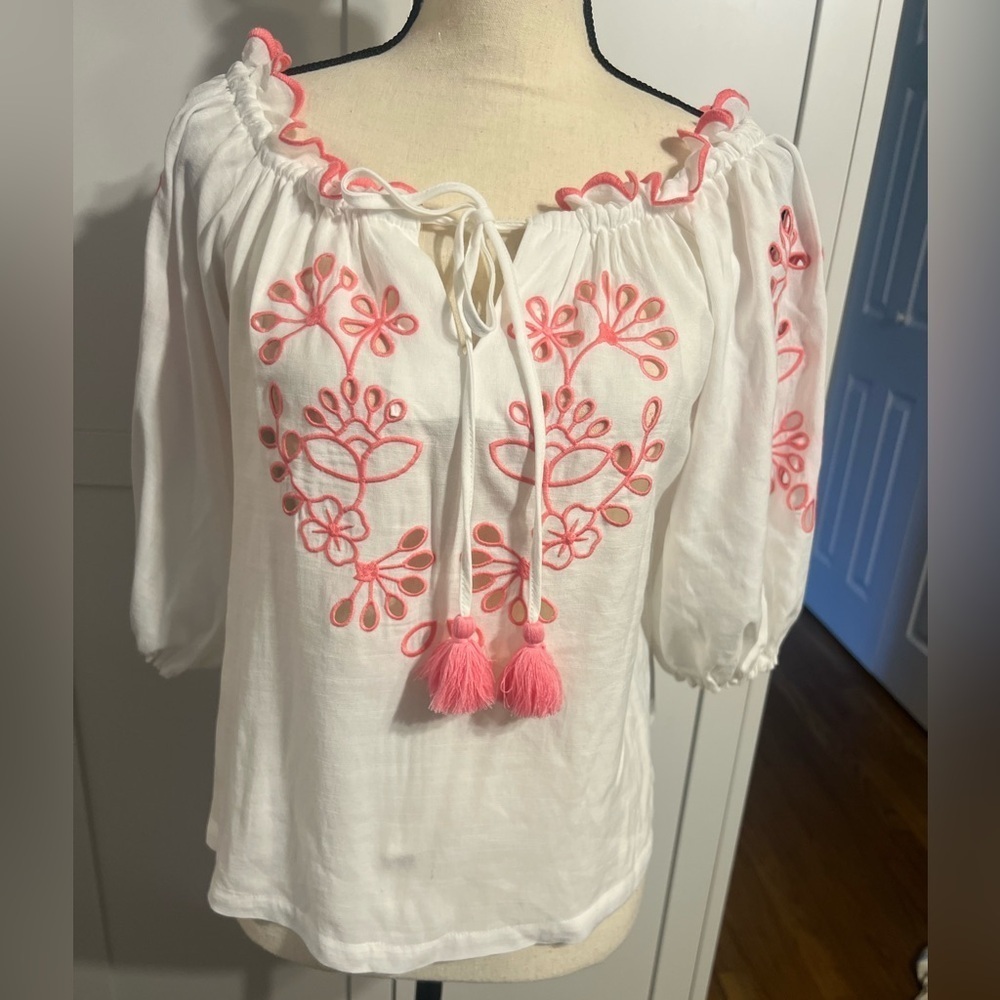 Chic White Blouse with Pink Embroidery